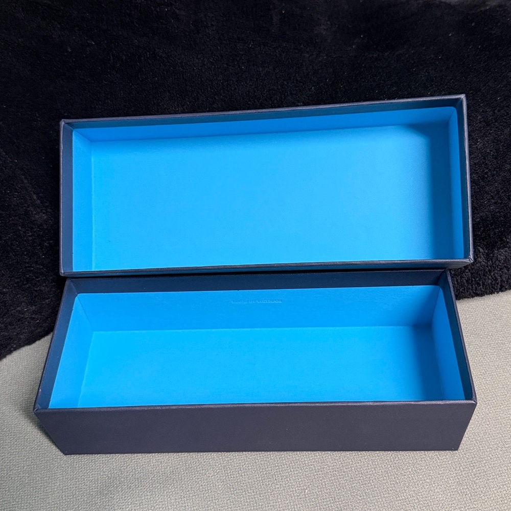 BNWT WARBY PARKER EMPTY NAVY BLUE EYEGLASSES BOX WITH LOGO CLEANING CLOTH - Picture 2 of 6